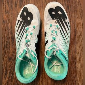 Women’s New Balance Mid-Distance Running Spikes